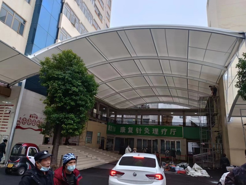 灌云县推拉雨棚定制厂家，仓库通道、卸货区移动伸缩棚搭建-2